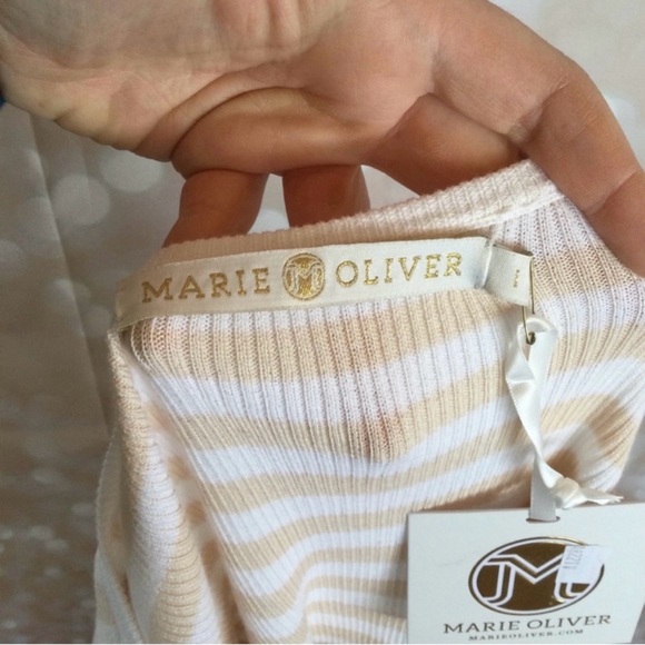 Marie Oliver Flutter Sleeve Top - Picture 7 of 9